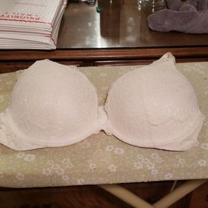 Ambrielle lace 3 hook bra